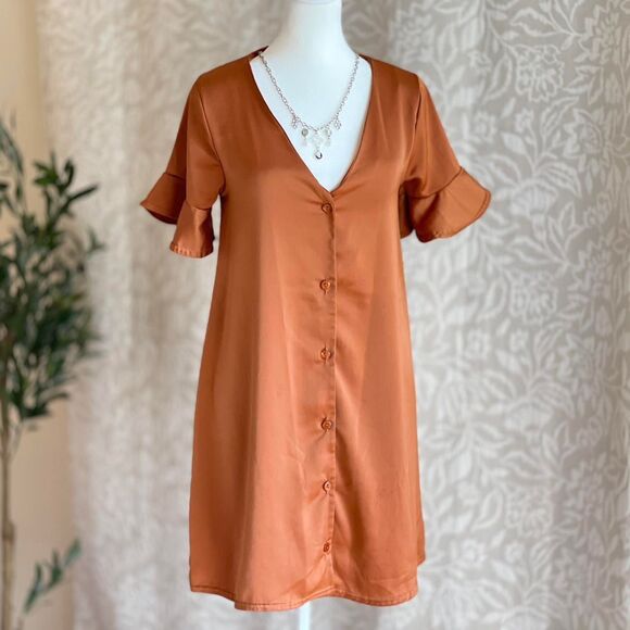 Nasty Gal Rust Orange Satin Shirt Dress Boho Glam Minimalist Whimsygoth Size 2‎ - Picture 2 of 8